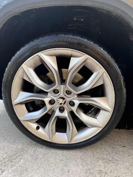 Set 4 jante originale Skoda R19