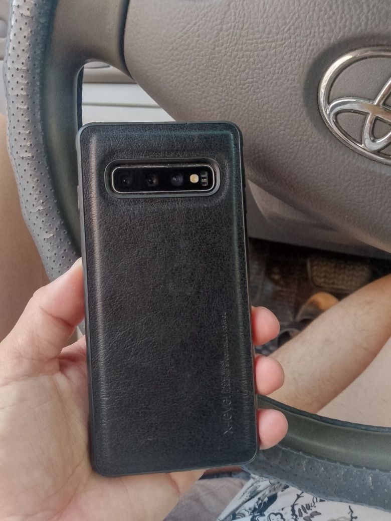 Самсунг s10 ..андроид 11