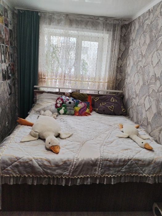 Продам двухспальную кровать