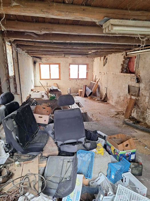 Продавам дърводелска работилница