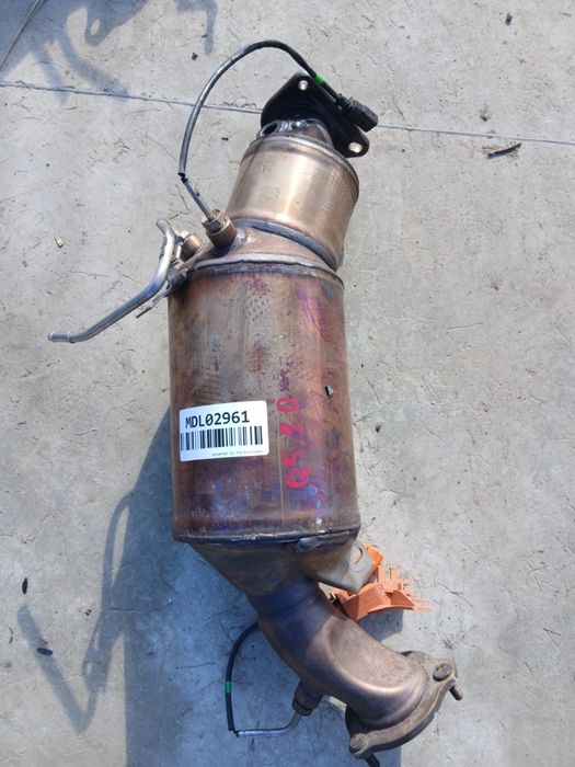 Filtru particule catalizator/FAP/DPF AUDI Q5 8RB 2.0 2008 - > 8k013176