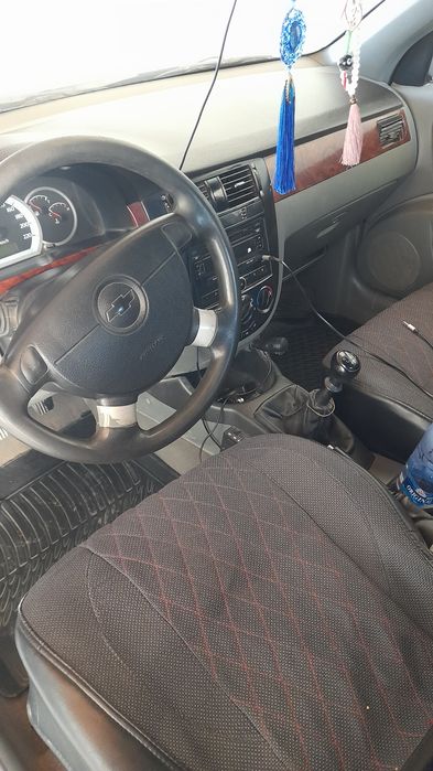 Lasseti 1.8 sotiladi