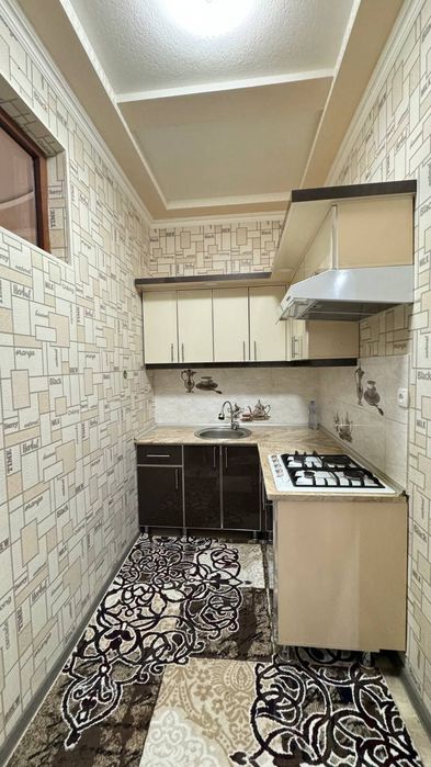 новастройка 2 хона 3 этаж Вокзалда жойлашган, Агентство