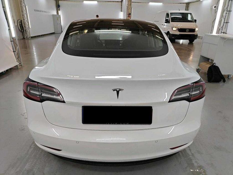 Tesla Model 3,  18.000 Eur + TVA deductibil, garantie 30.09.2028