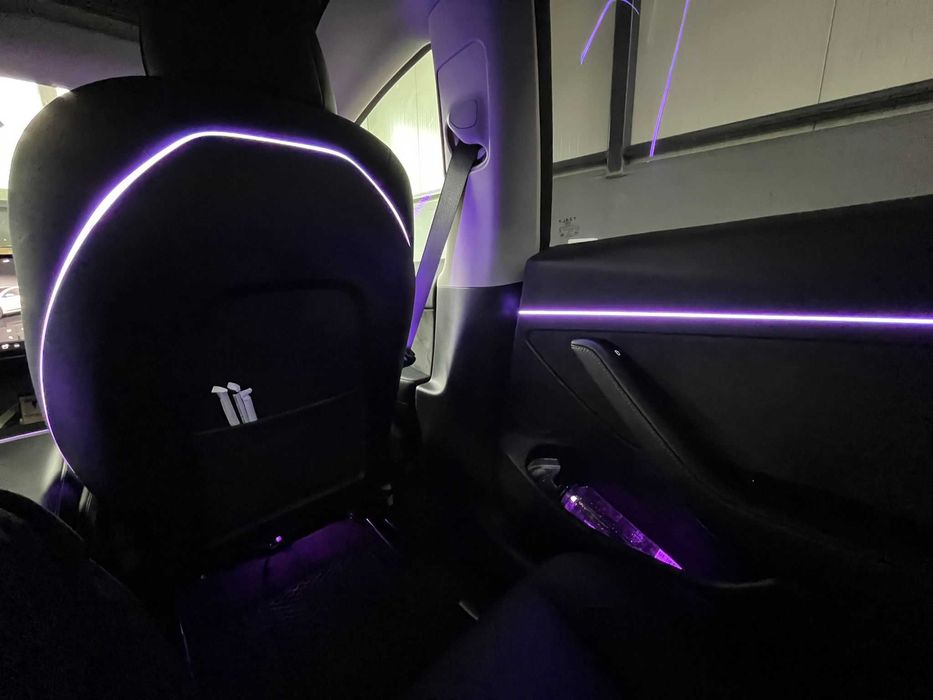 Lumini ambientale LED dedicate TESLA