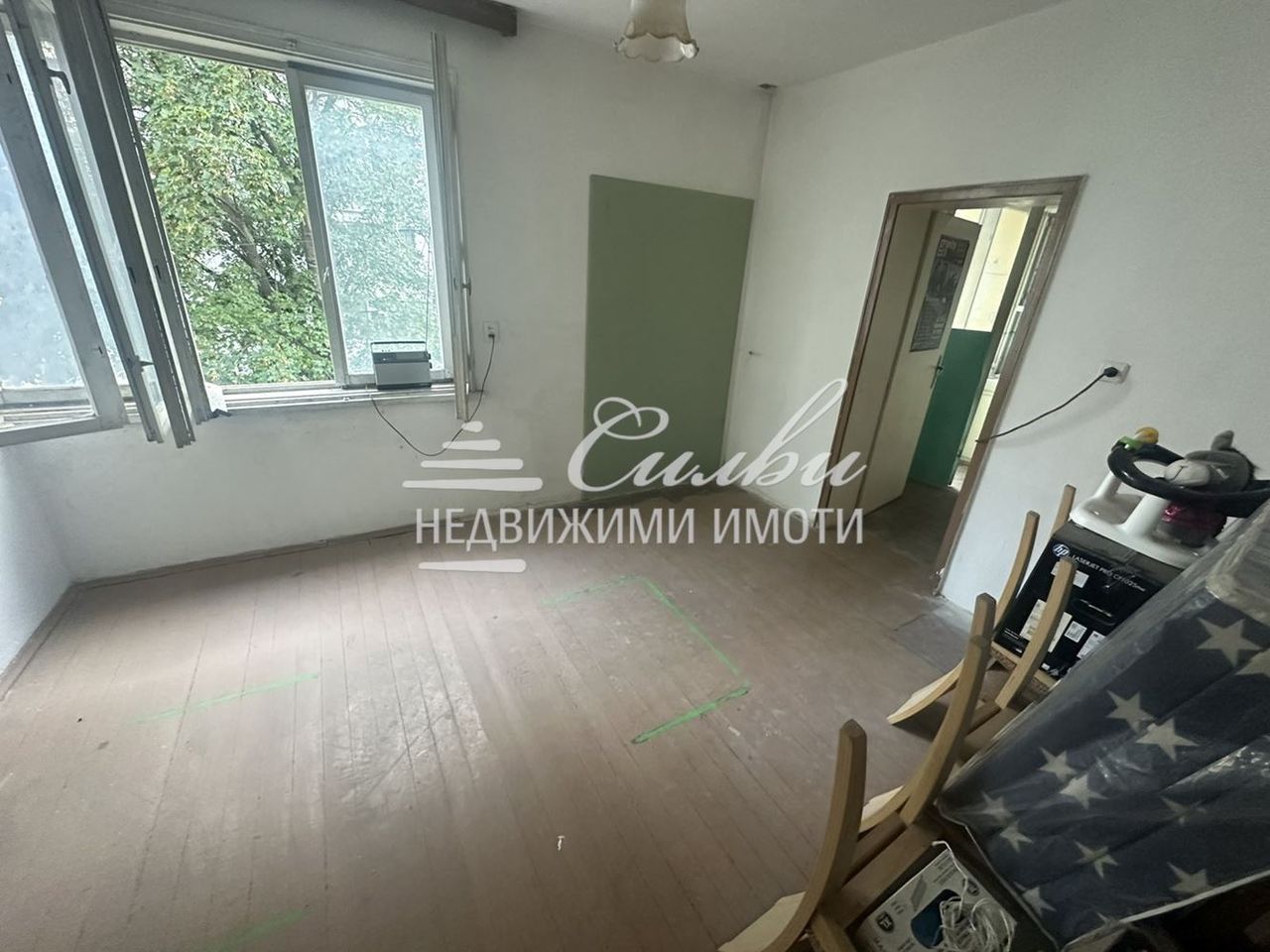 Продава се Многостаен апартамент в Шумен, Болницата - 111 кв.м за 1126 €/кв.м - Снимка #1