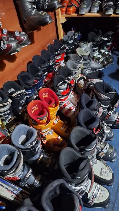 Schiuri copii și adulți-clapari ski