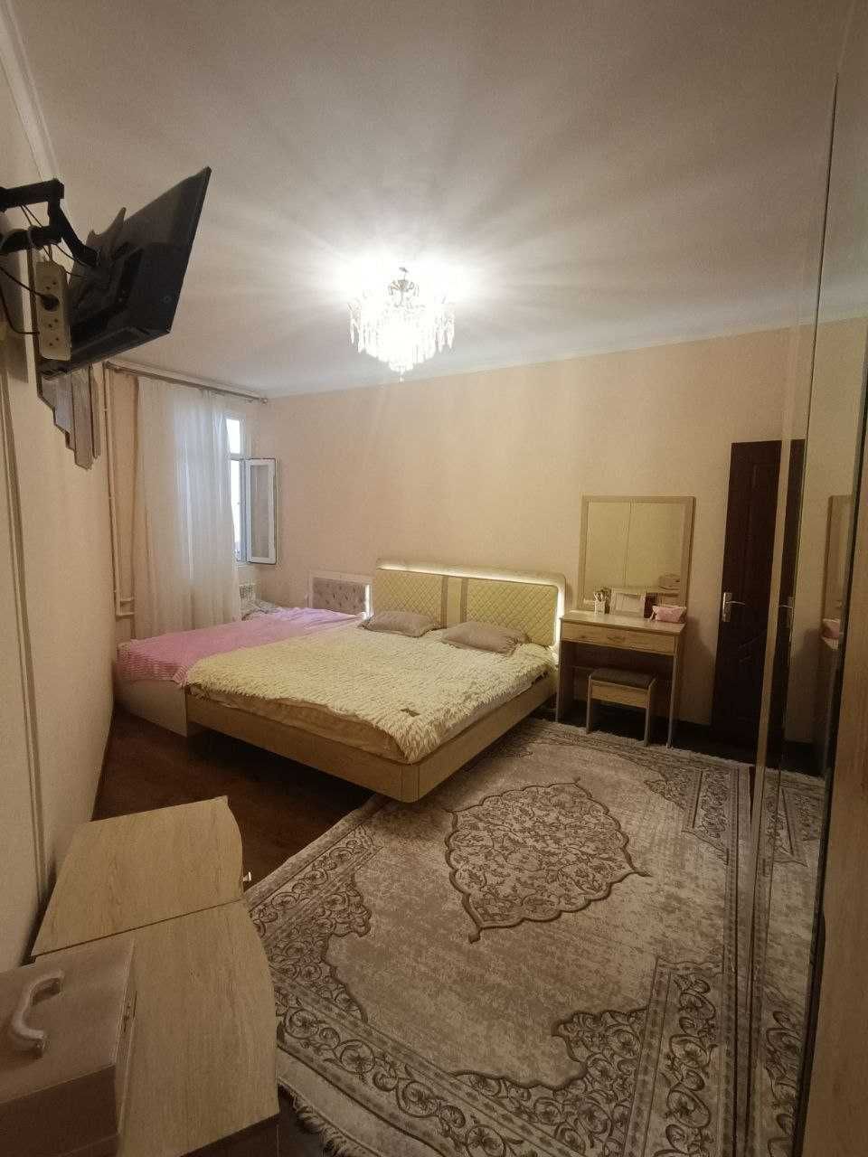 Продам 2-х комнатную на Дархане 2/6/8 (63 кв.м)