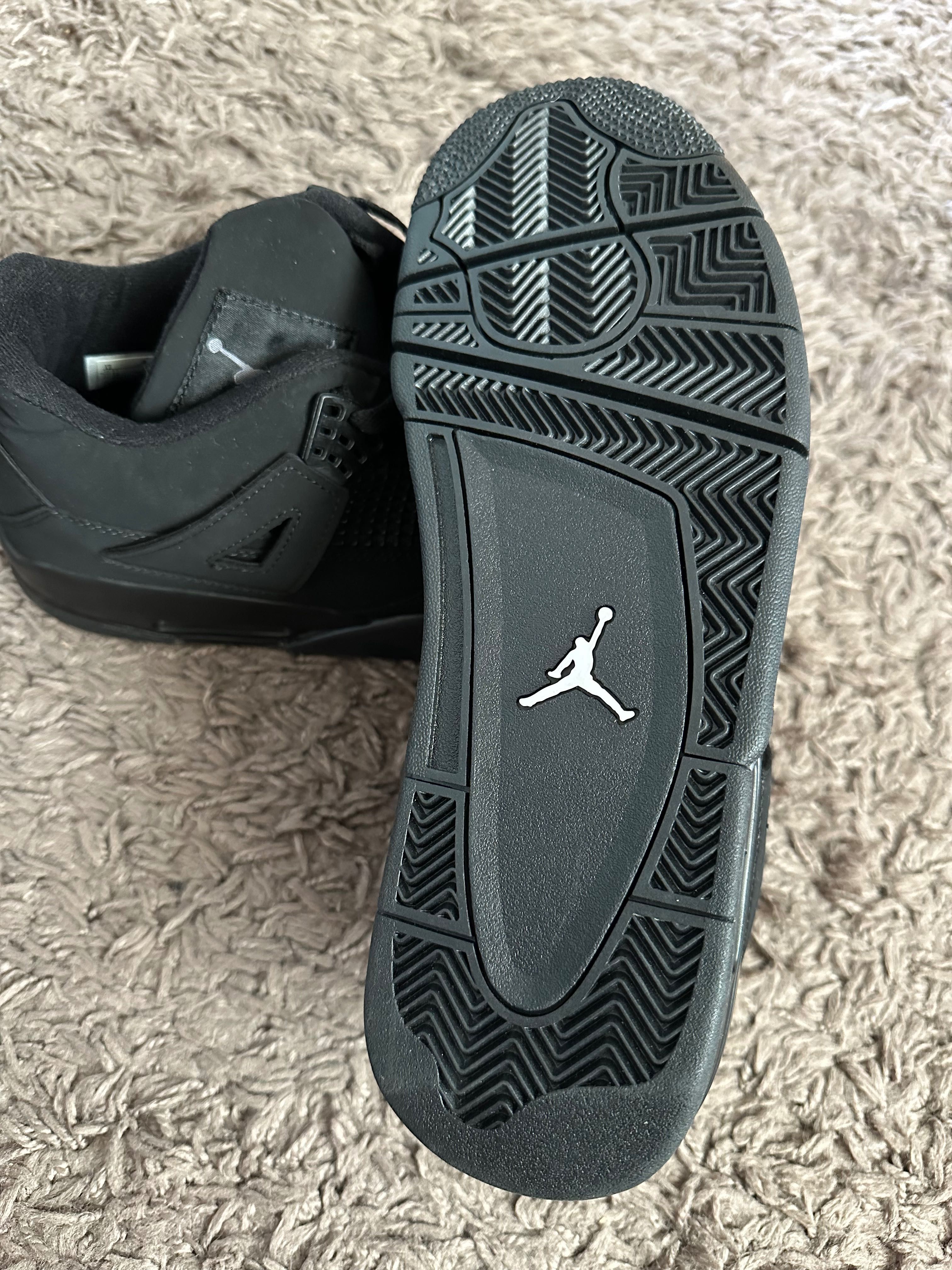 Jordan 4 Black Cat marime 46