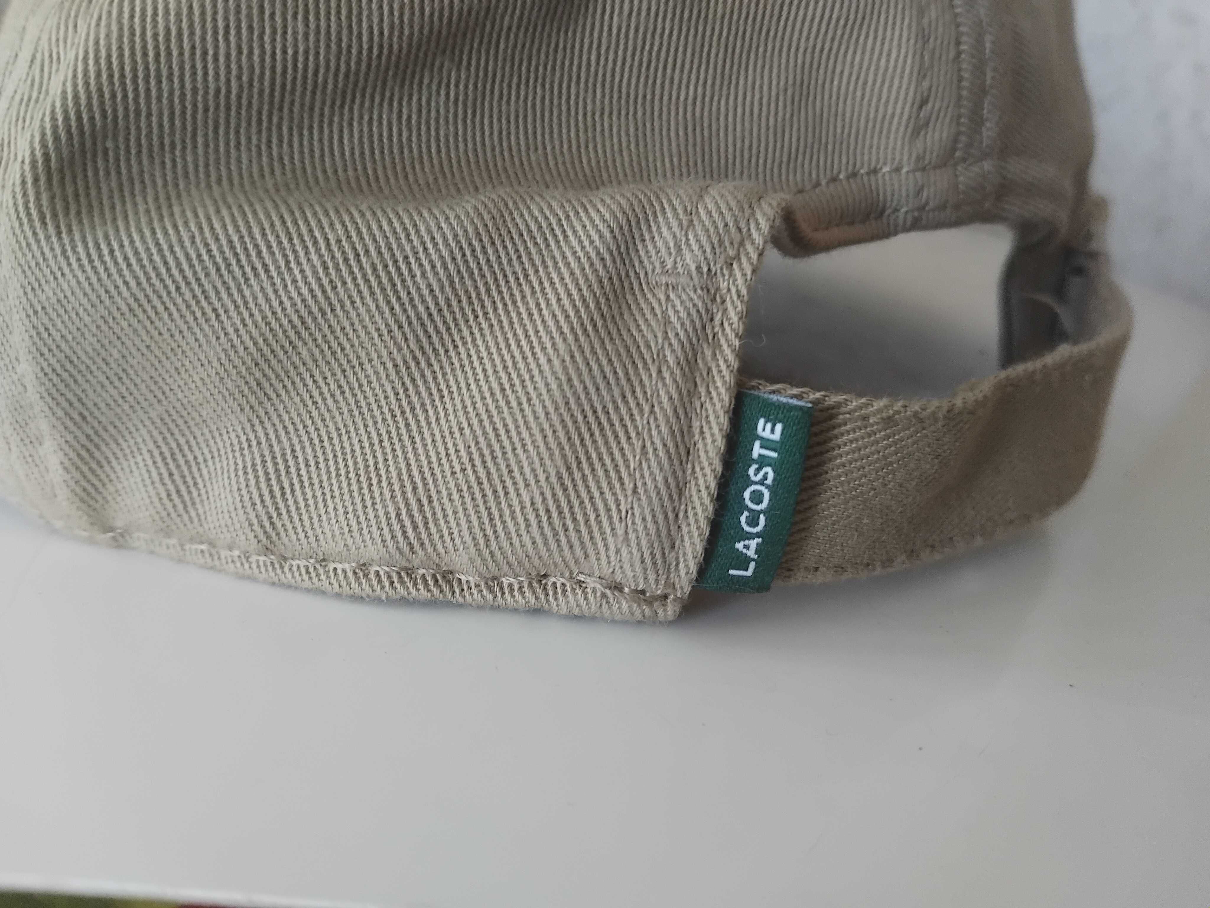 Lacoste 100% оригинална шапка с козирка Лакоста