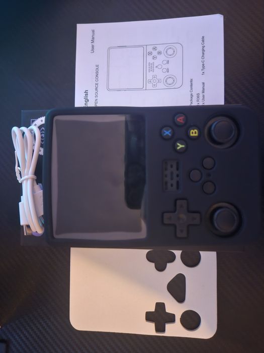 Consola portabila R36S + Cadou Folie De Sticla