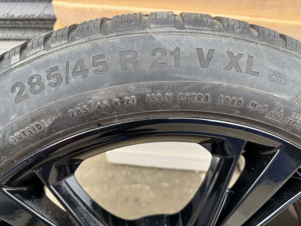 Set roti iarna - anvelope iarna + jante  Continental 285/45 R21