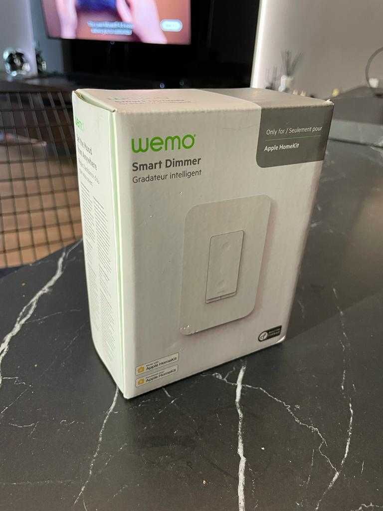 Intrerupator Wemo Smart Dimmer cu Thread - HomeKit compatibile