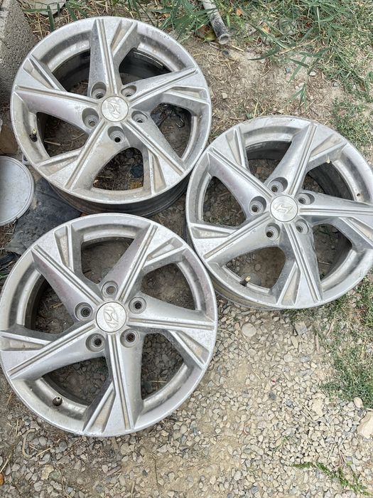Диски Hybdai Sanata R16 3 штук оригинал.