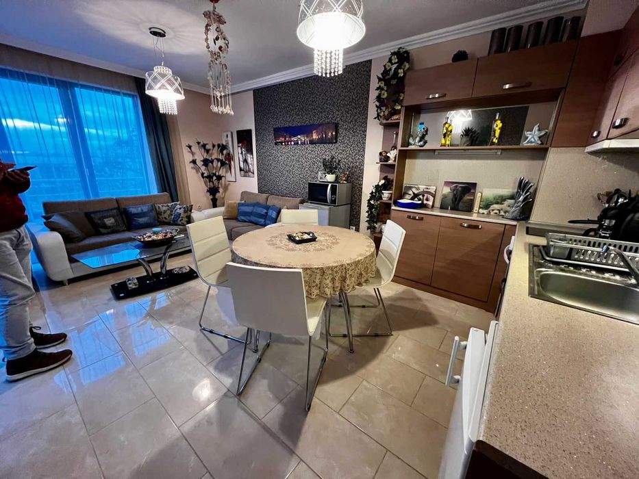 Продава се Двустаен апартамент в к.к. Слънчев бряг - 72 кв.м за 1292 €/кв.м - Снимка #1