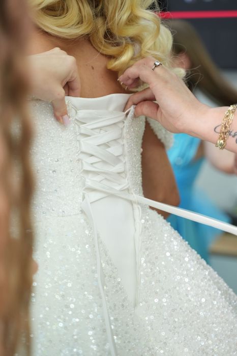 Rochita de mireasa Aryanna Karen