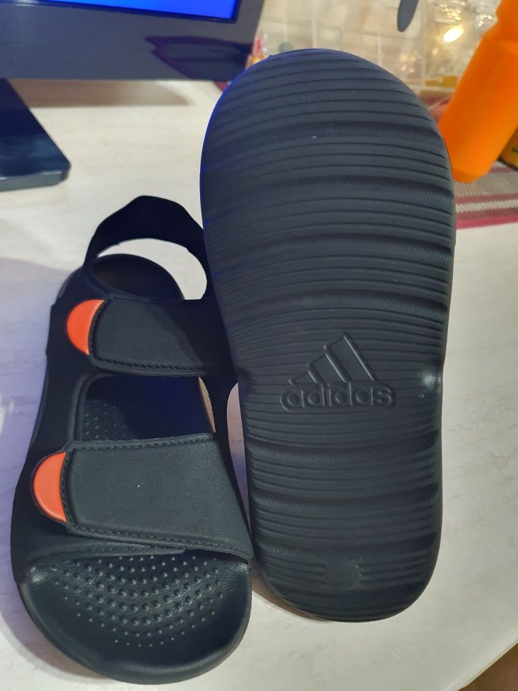 sandale adidas 33