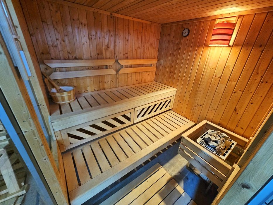 *Финландска* Сауна 2.00 х 1.80м