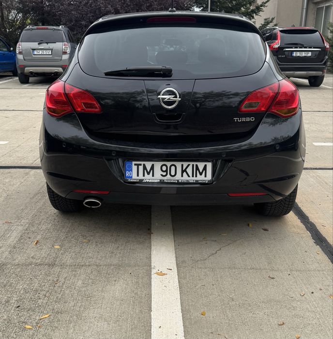 Vand Opel Astra J 1,4 Turbo 140 cai 6 viteze