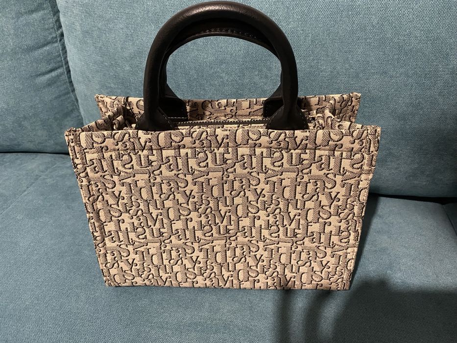 Дамска чанта  stradivarius и пътна чанта hm h&m