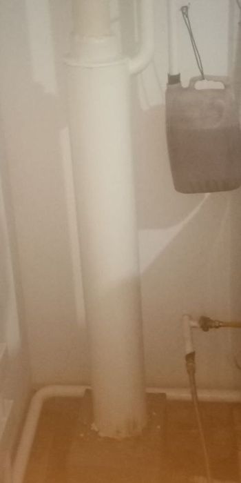 Дипломат котёл сатылады 1- жыл пайдаланган жаксы кыздырады,