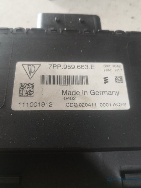 Convertor voltaj PORSCHE PANAMERA (970) [ 2009 - 2016 ] 4 (M 46.40) 22