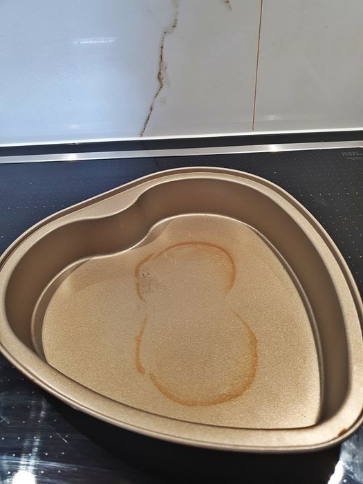 Форма сърце за печене и грил тиган