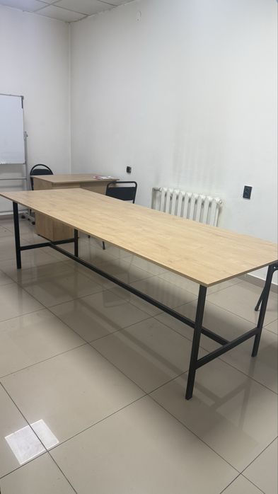 Продам стол в офис