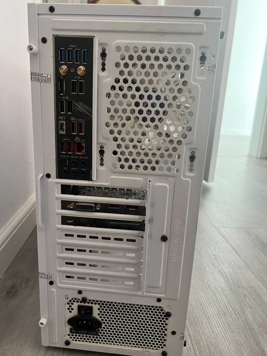 Vand pc gaming. UTILIZAT