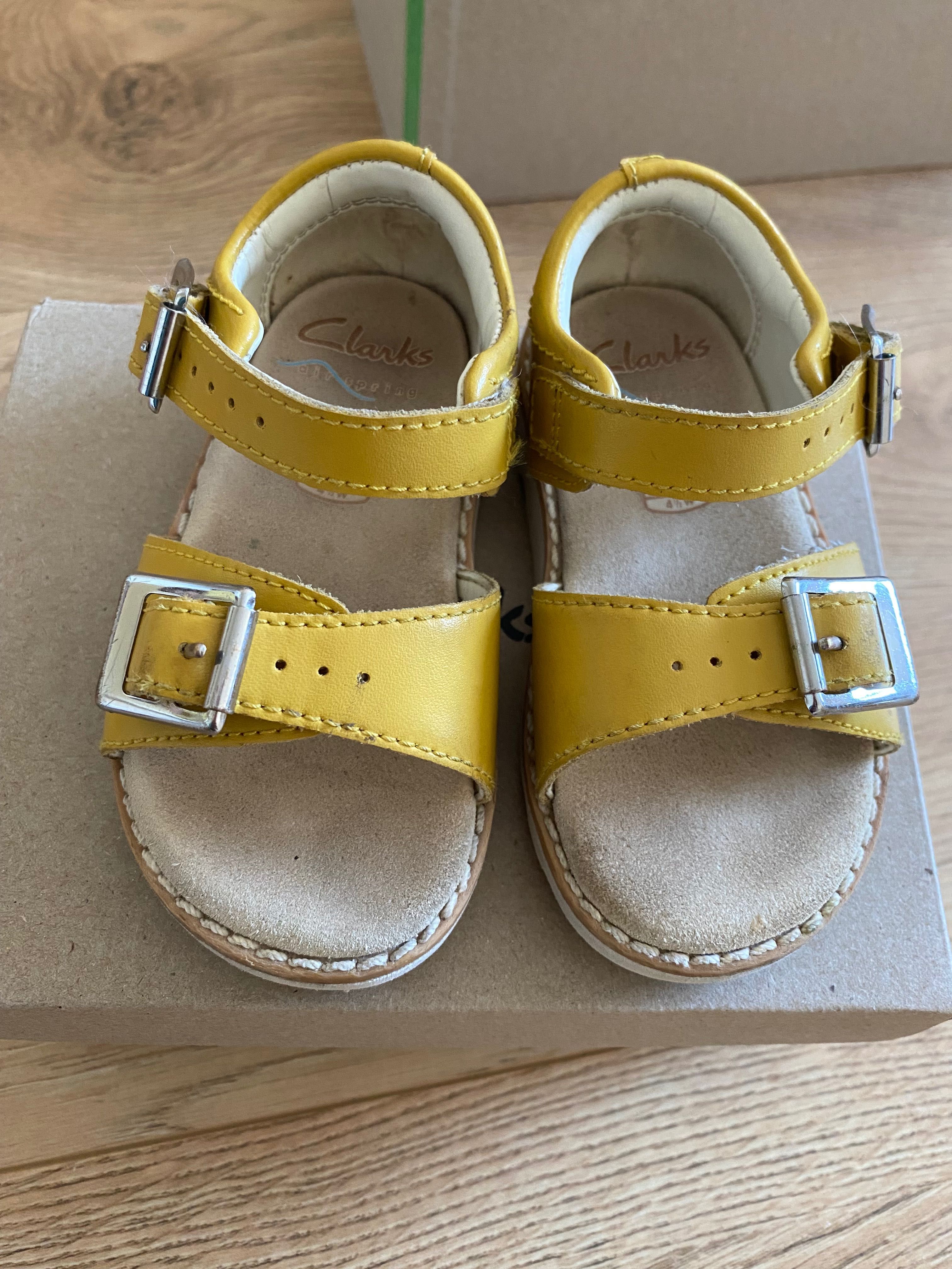 Clarks, Hush Puppies, Convers детски обувки