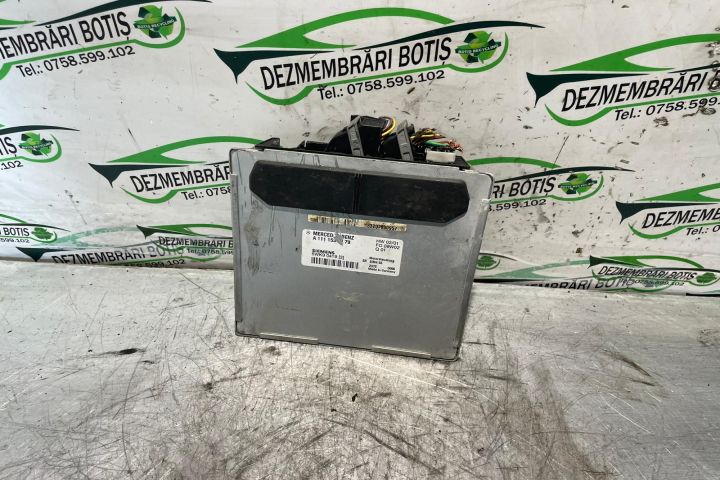 Calculator motor ECU A 111 153 24 79 Mercedes-Benz C-Class W203/S203/