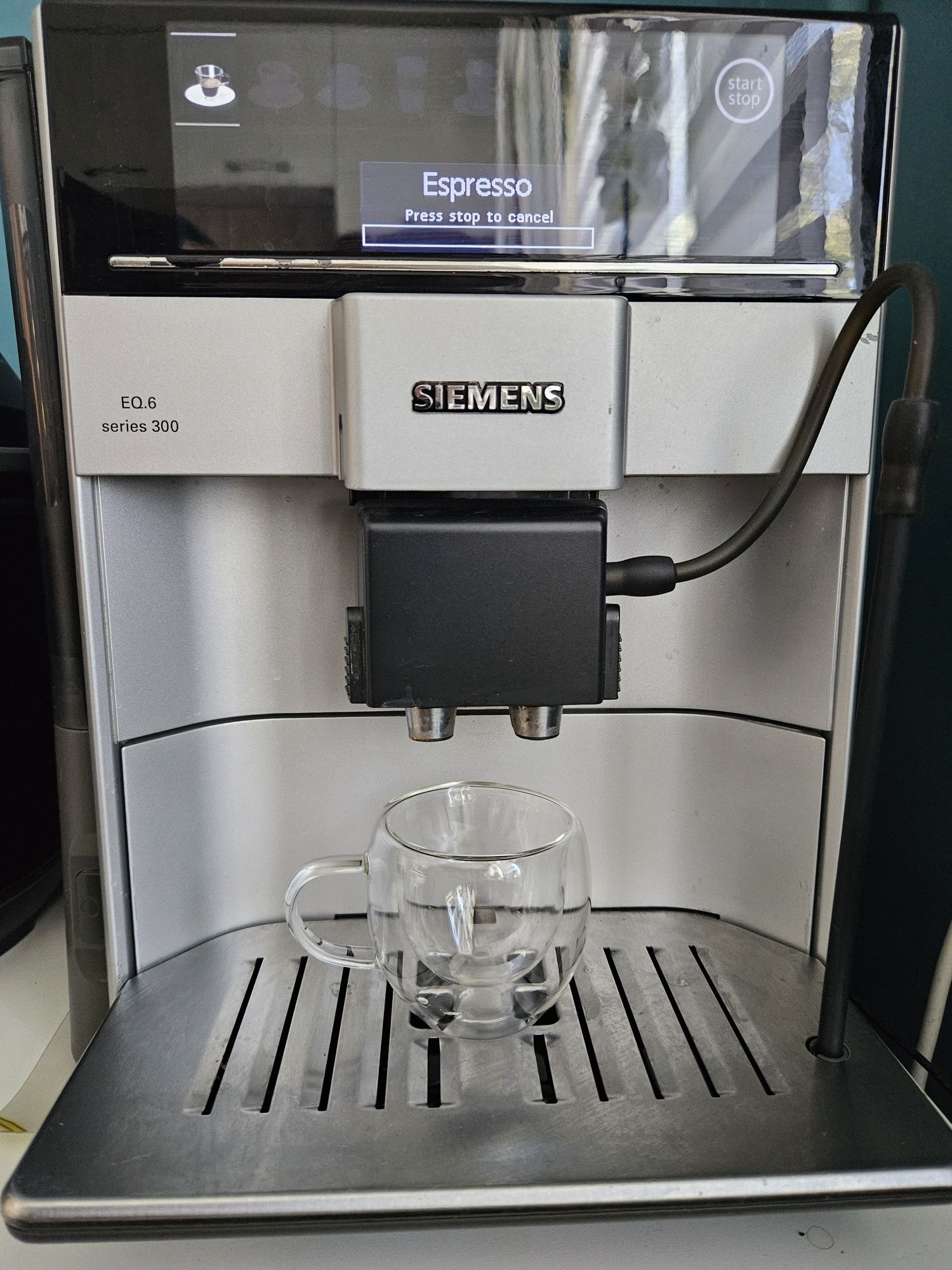 Кафеавтомат Siemens EQ6 3000