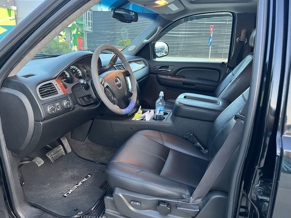 GMC Yukon Hybrid - Inm RO 2022 - Stare Foarte Buna - Fara Rugina