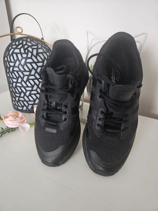 Adidas copii stare ca noua