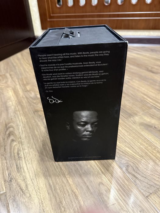 Продаются наушники Beats Pro Limited Edition (Detox)