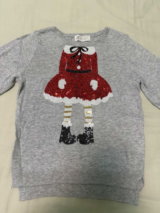Красива коледна блуза на H&M за момиченце