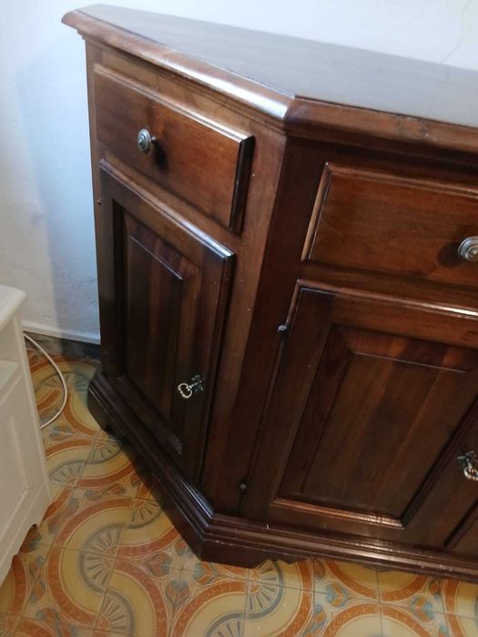 Mobilier Rustic ( servanta , vitrina si blindar )