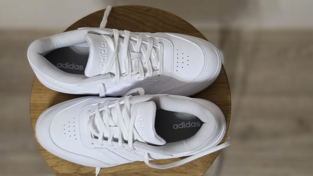 Маратонки Adidas