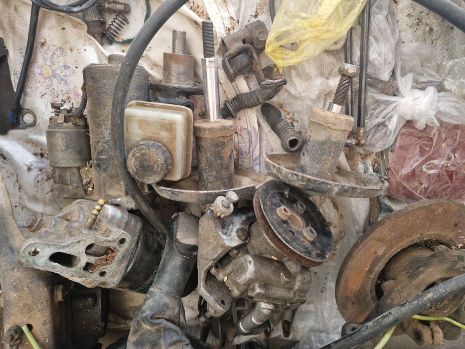 Продам запчасти на Гольф 2