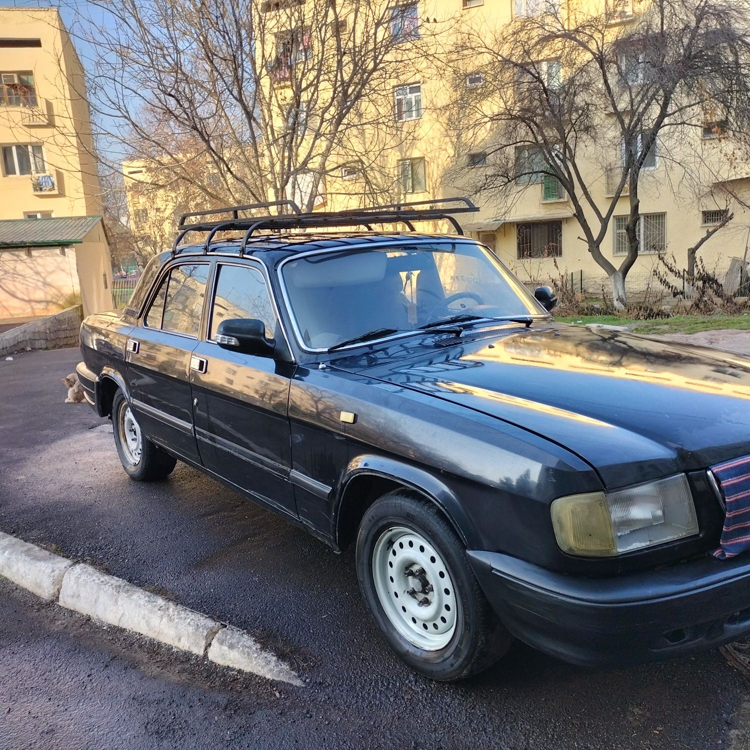 GAZ 31 10 volga yili 2001