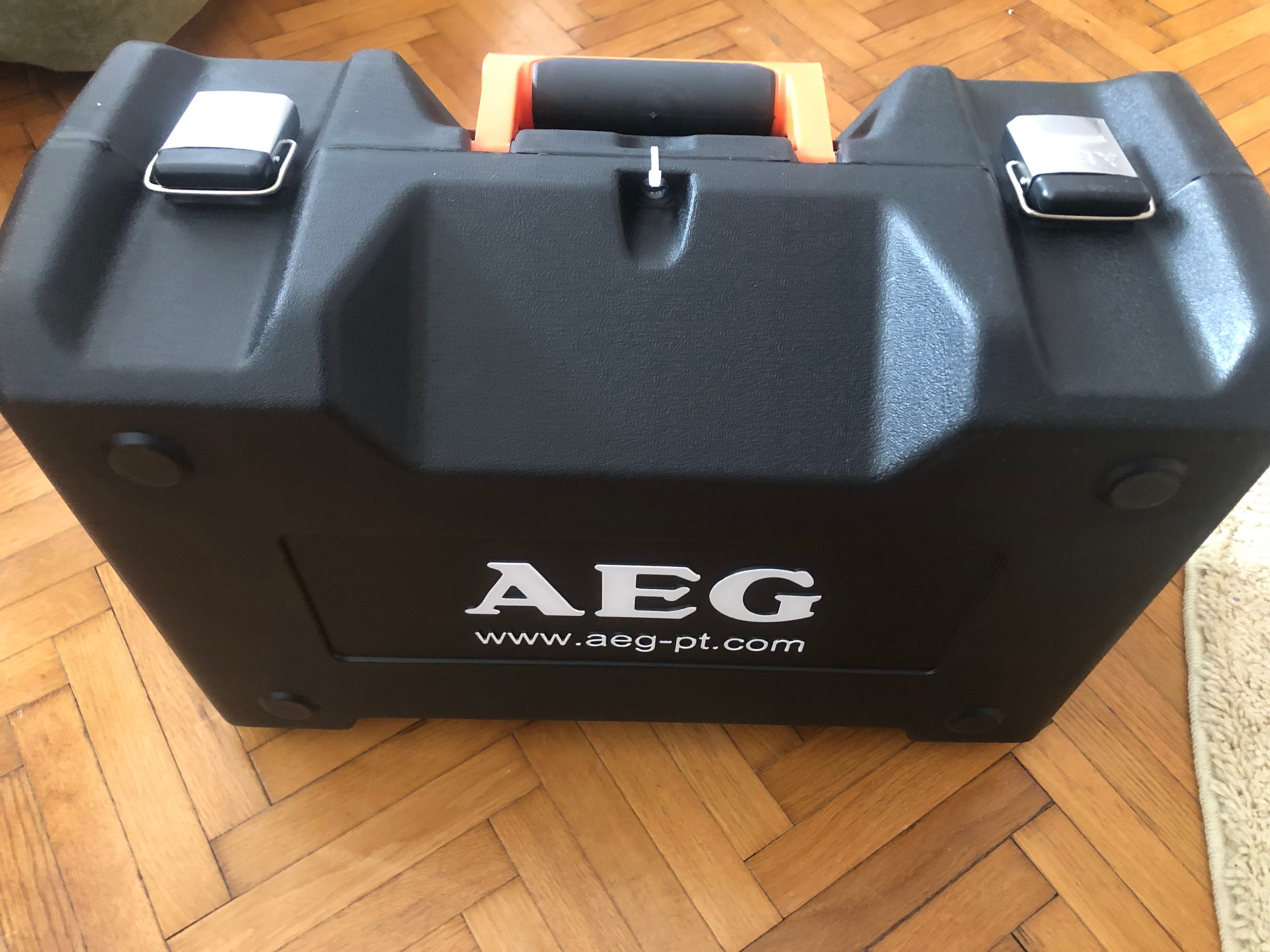 Slefuitor Orbital AEG EX 150 ES, nou sigilat, geanta de transport AEG