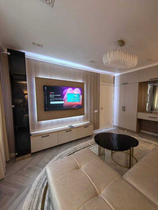 Анхор Речка Продается 1 комнатная 30м², метро Космонавтов, ЦЕНТР