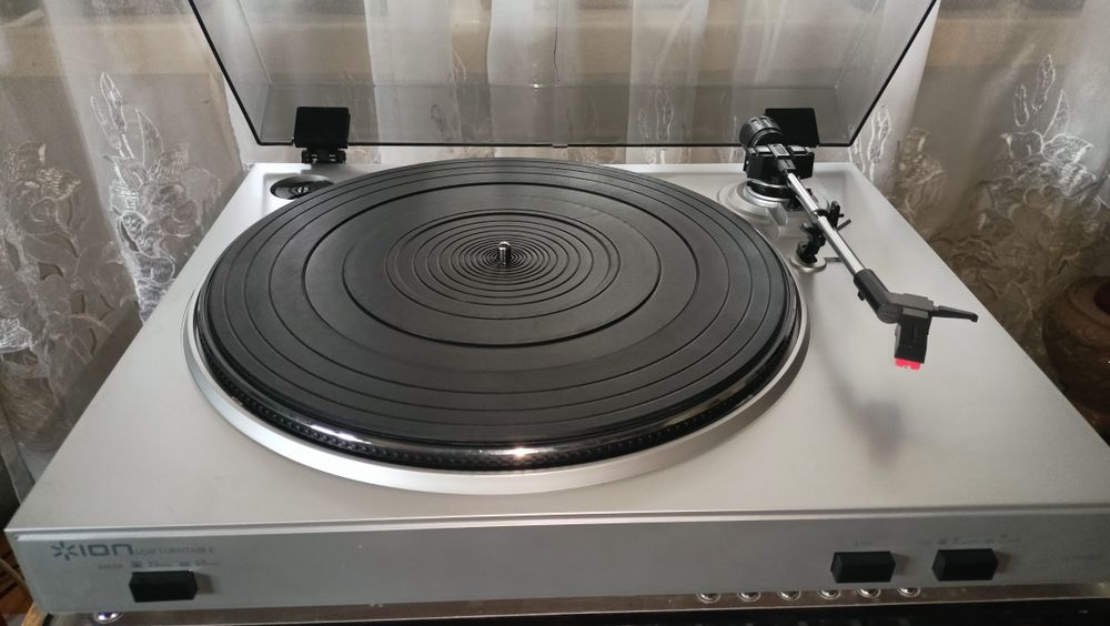 Vand Player *ION USB Turntable