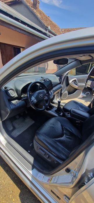 Vand Toyota Rav 4
