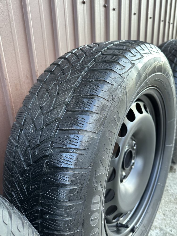 Jante VW 16 Iarna 215/65 R16