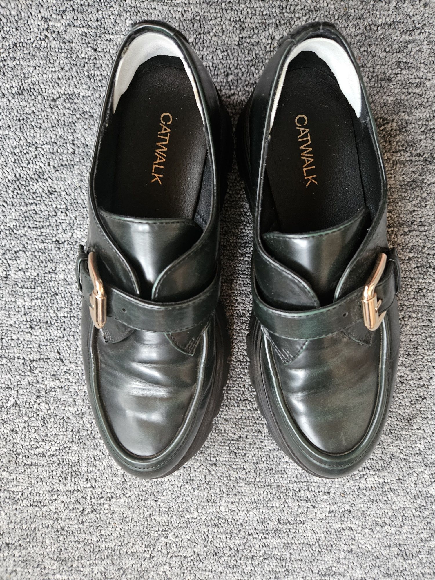 Pantofi dama marimea 39