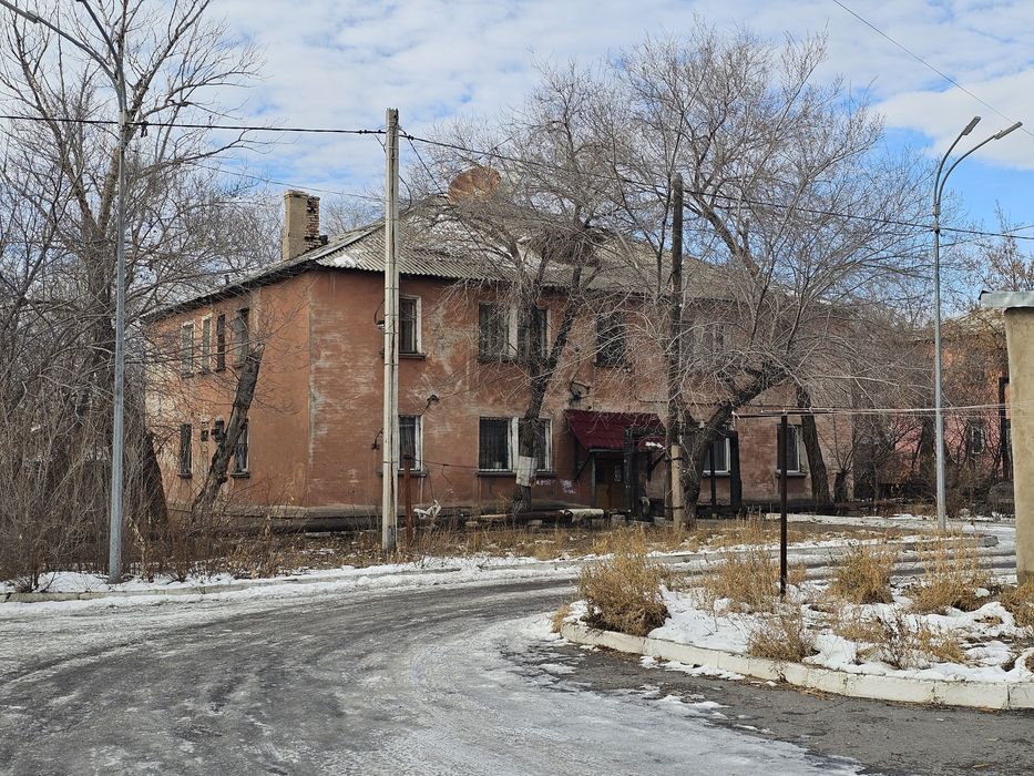 2 к. МИХАЙЛОВКА. Продаю двухкомнатную квартиру на улице Баженова 156