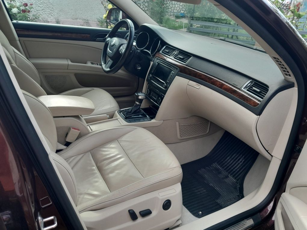 Skoda Superb 2.0TDI DSG Automat