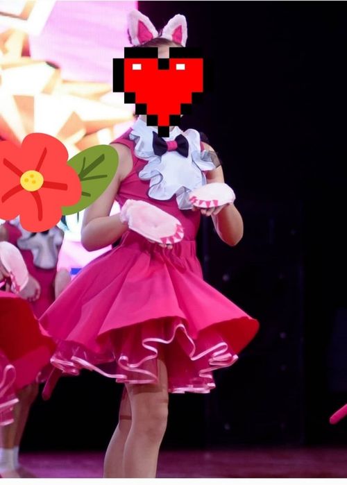 Продам костюм на девочку 6-8 лет. Цена 5000тг