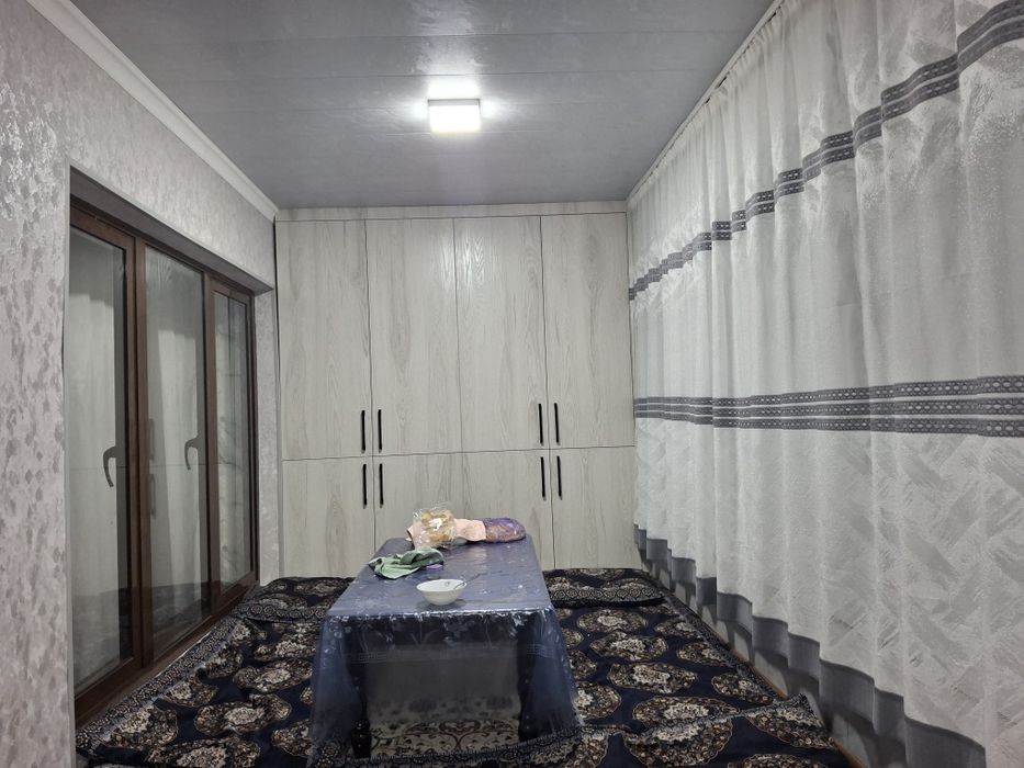 4 xonali uyimni sotaman